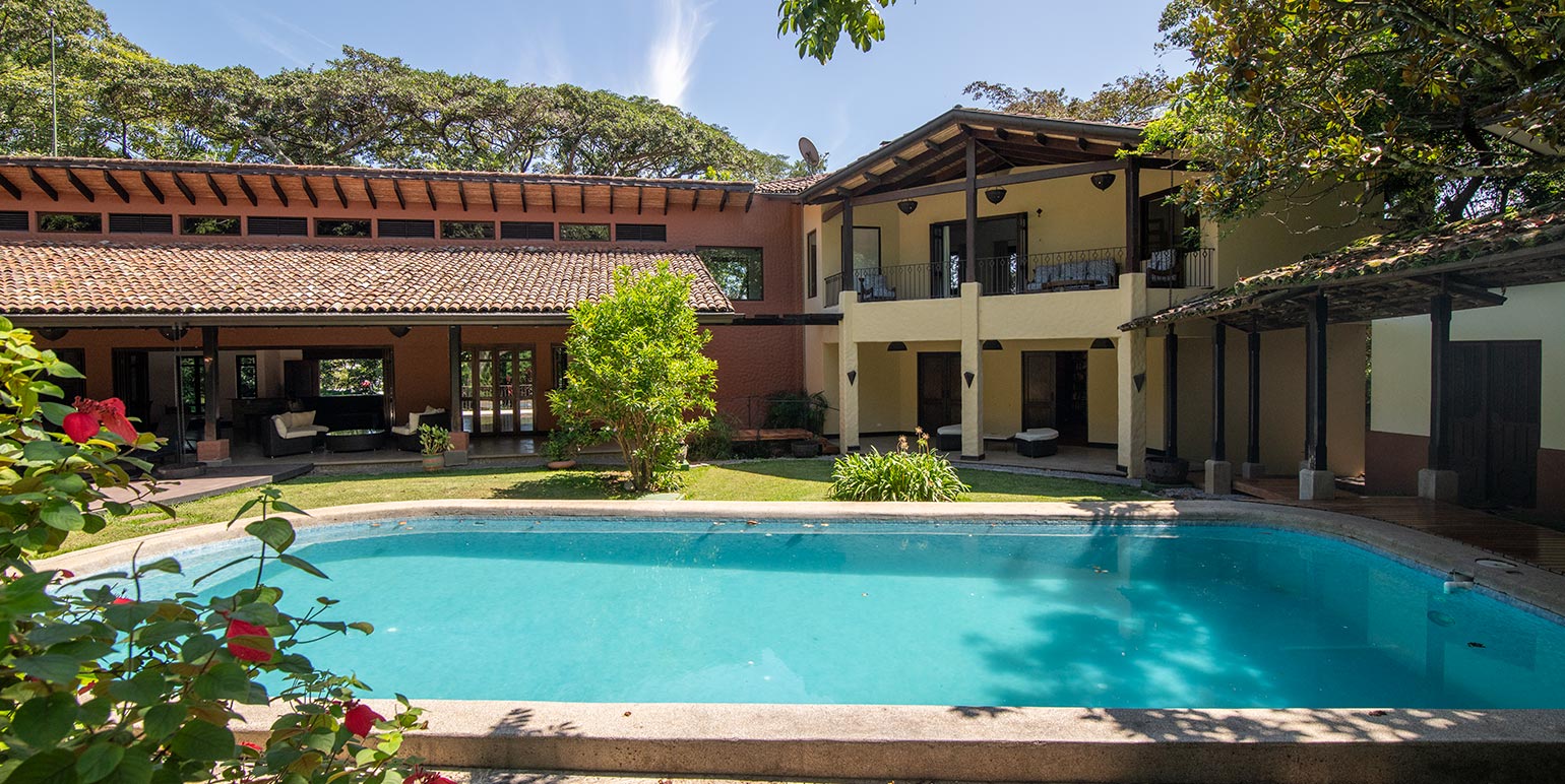 Single-level homes for sale